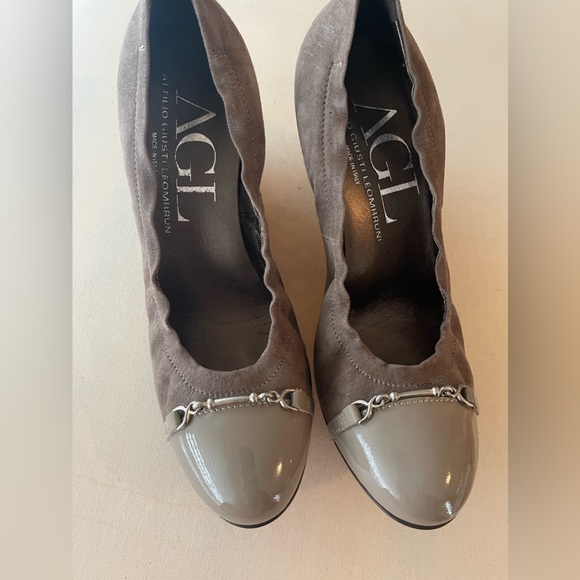 Never worn, new AGL Suede Pumps - Picture 4 of 4